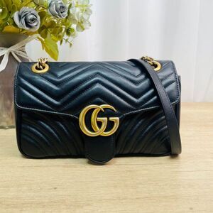 Gucci Women Pre-Loved Bag Very Good Condition
